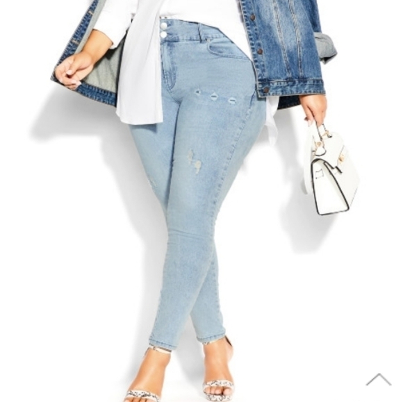 City Chic High Rise Rip Jean light denim wash Size 16 - Picture 1 of 12